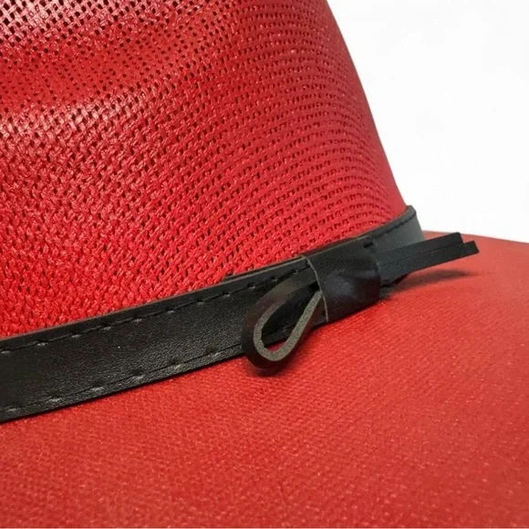 Hand-Painted Oaxaca Artisan Fedora – Red with Pale Turquoise Calla Lily Design